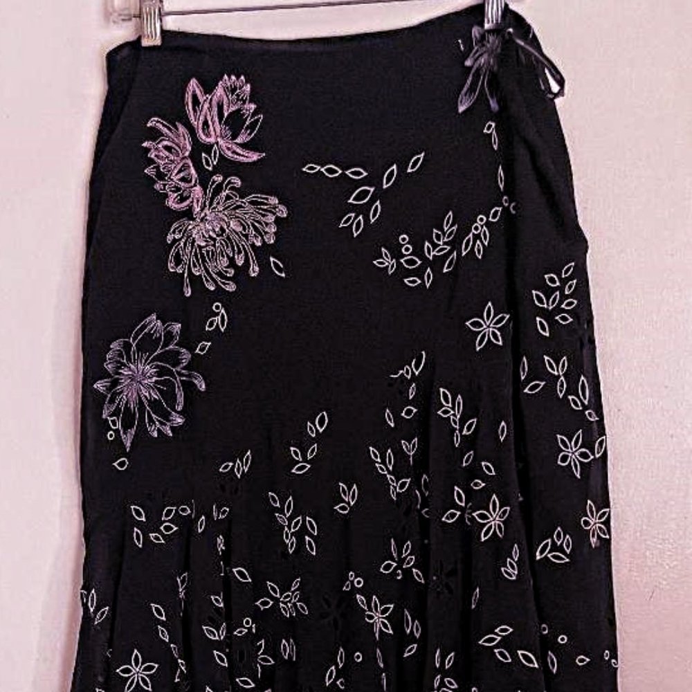 KAREN MILLEN ASSYMETRICAL SKIRT FULLY LINED SIZE 14